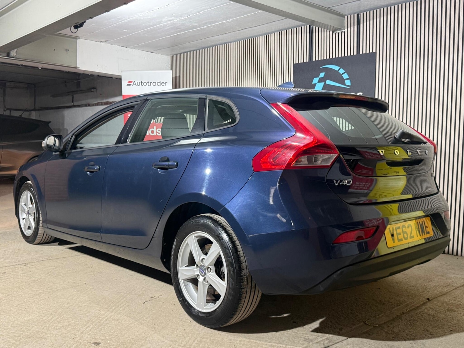 Used Volvo V40 2013 for sale - 77883085: Photo 12