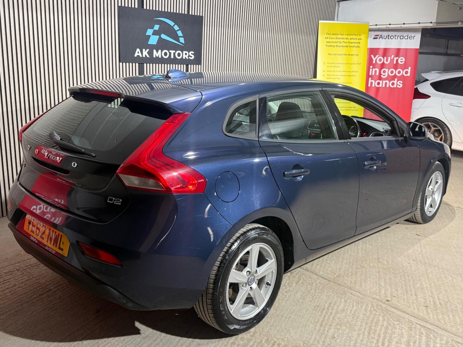 Used Volvo V40 2013 for sale - 77883085: Photo 18