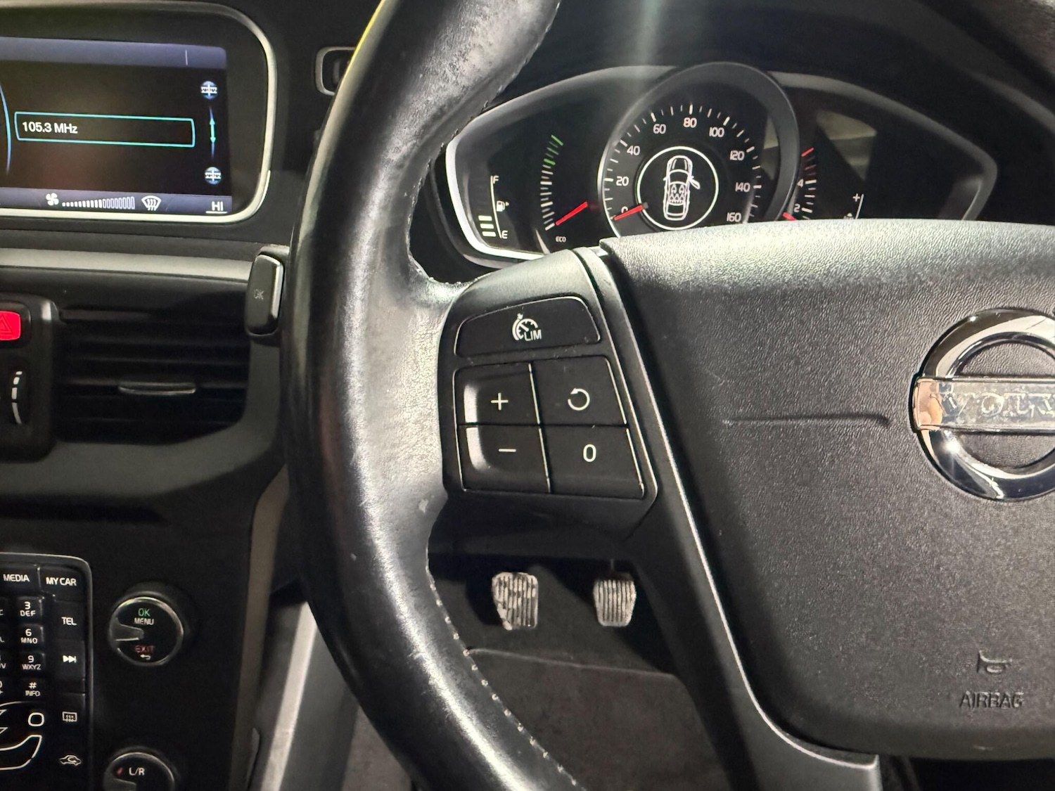 Used Volvo V40 2013 for sale - 77883085: Photo 31