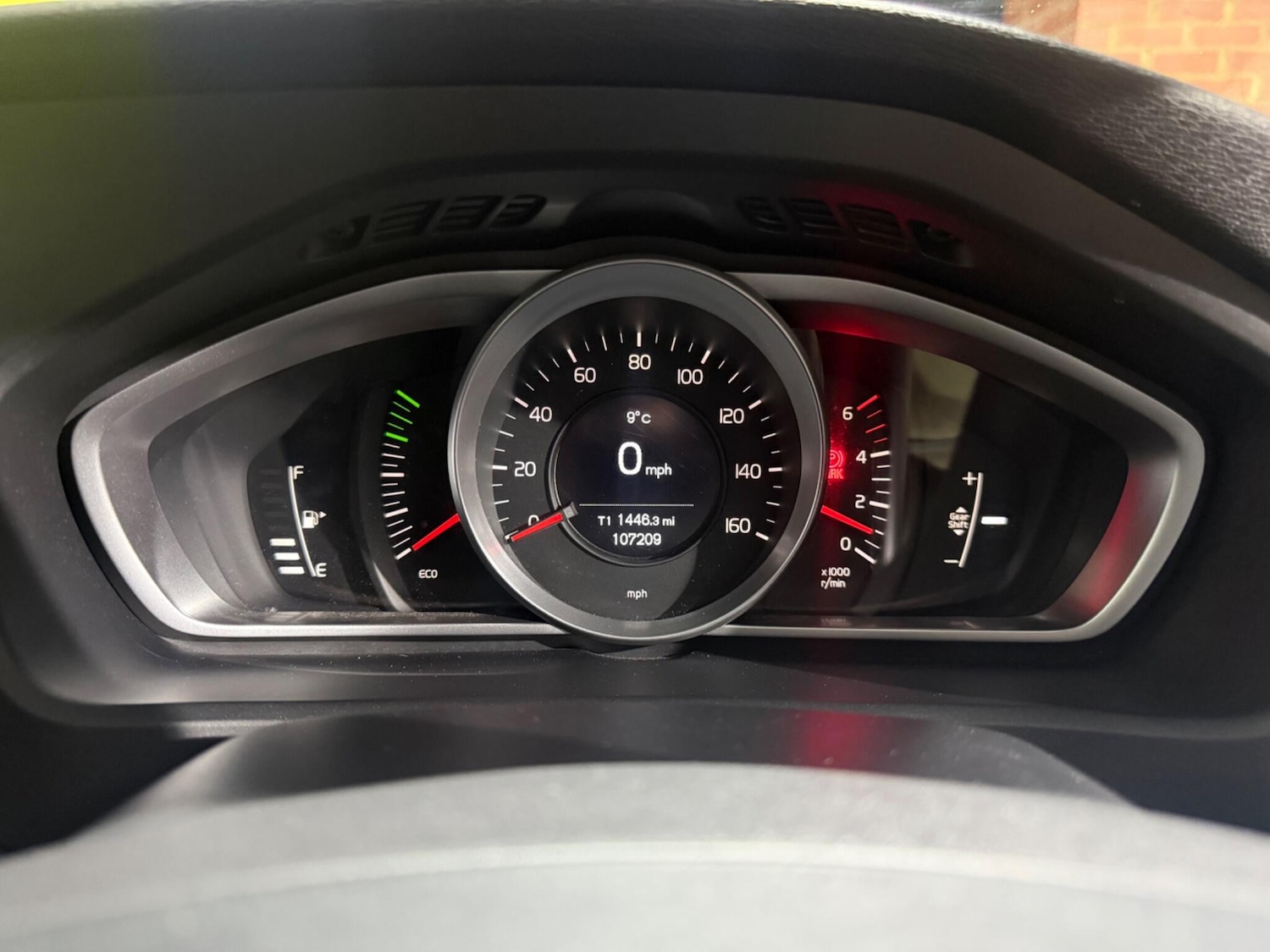 Used Volvo V40 2013 for sale - 77883085: Photo 35