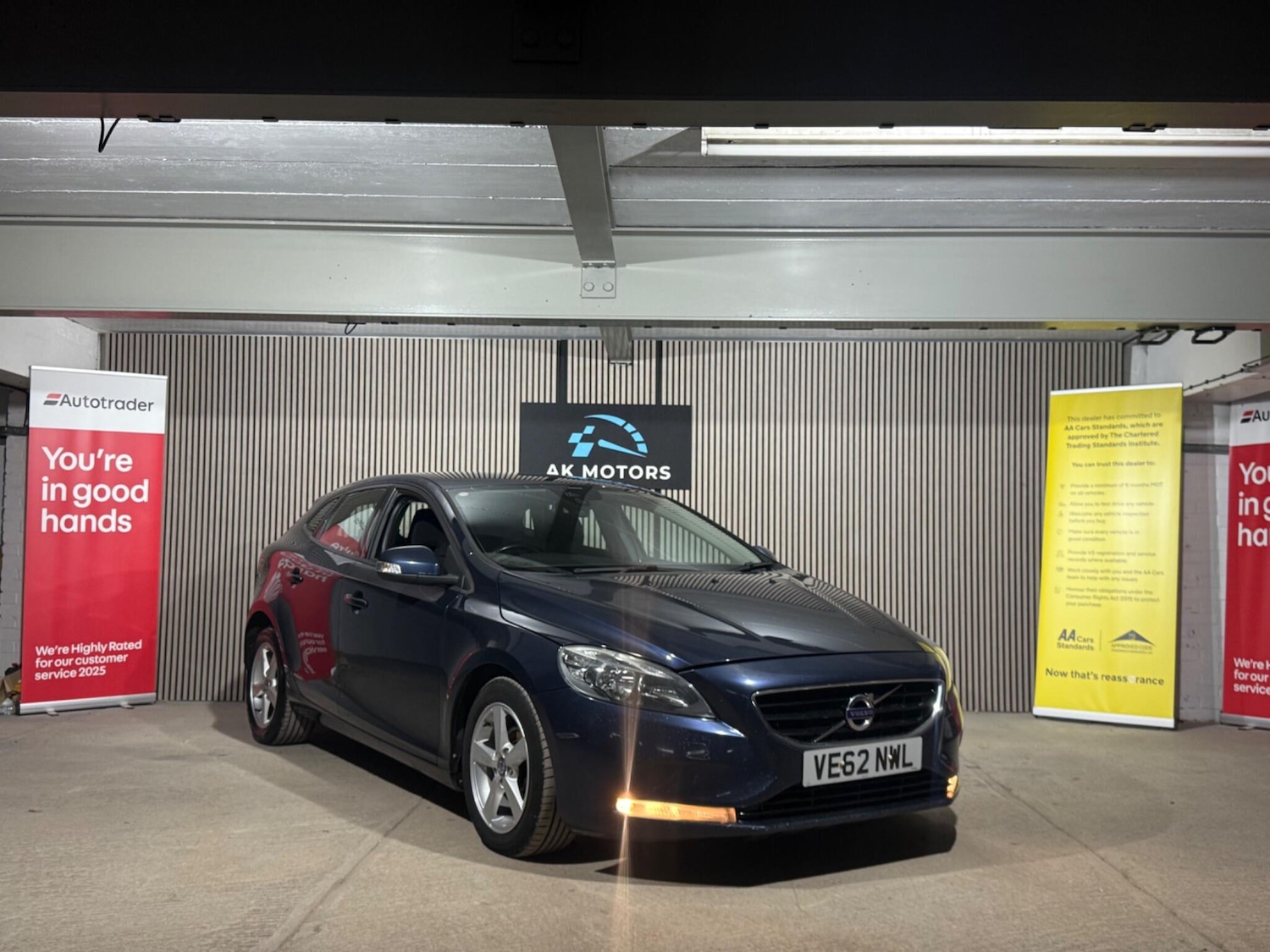 Used Volvo V40 2013 for sale - 77883085: Photo 5