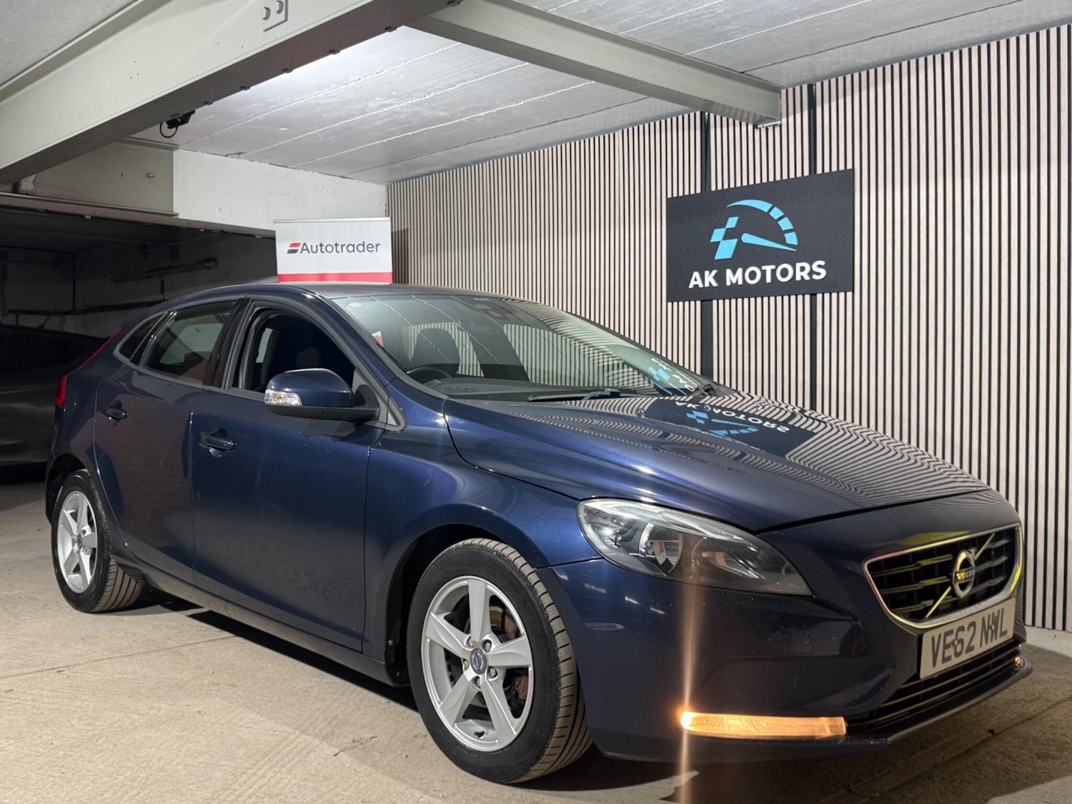 Used Volvo V40 2013 for sale - 77883085: Photo 9
