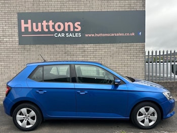 Used Skoda Fabia 2017 for sale - 76245397: Photo 2