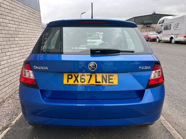 Used Skoda Fabia 2017 for sale - 76245397: Photo 6