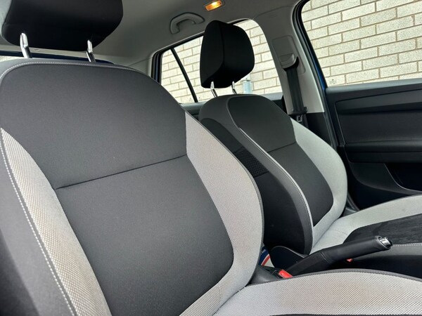 Used Skoda Fabia 2017 for sale - 76245397: Photo 8