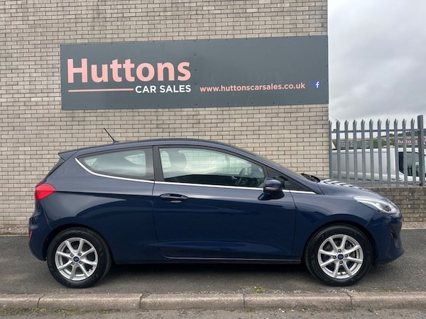 Used Ford Fiesta 2018 for sale - 76241430: Photo 2