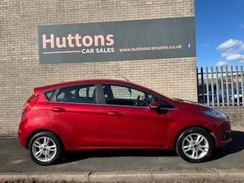 Used Ford Fiesta 2015 for sale - 75698319: Photo