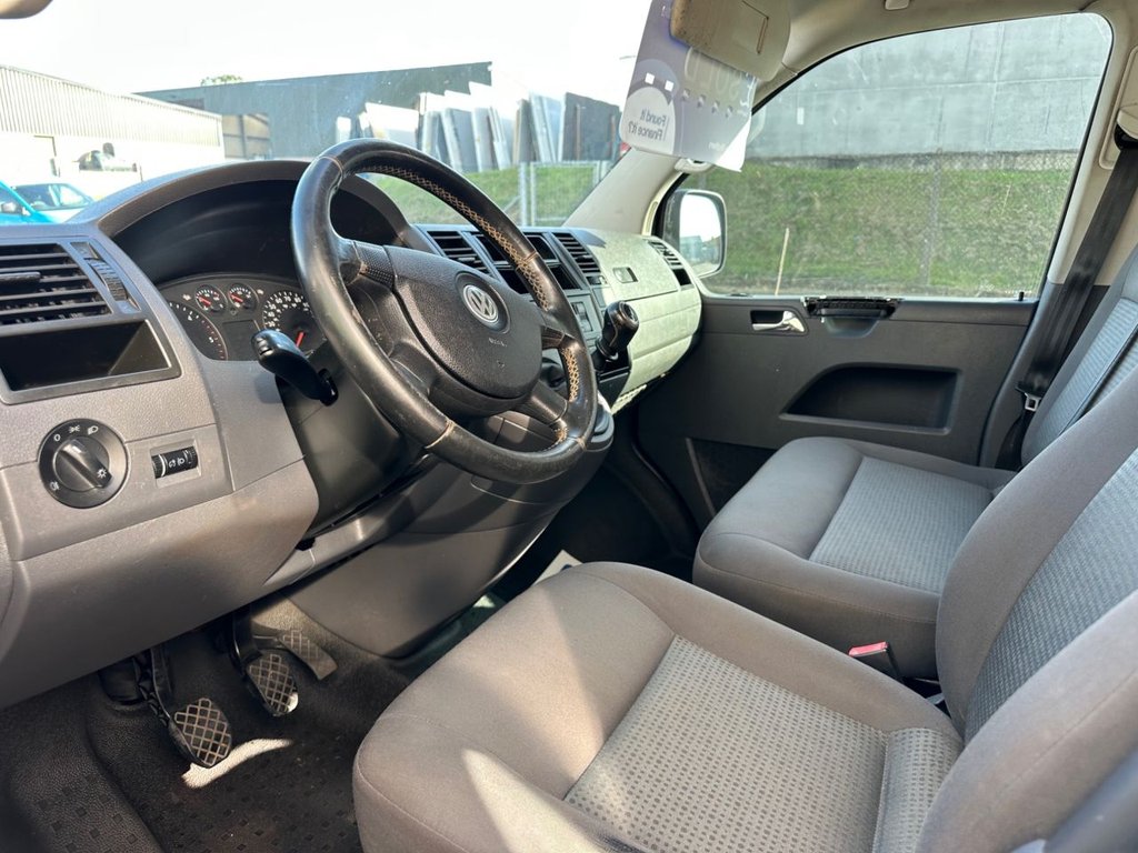 Used Volkswagen Caravelle 2008 for sale - 76245128: Photo 9