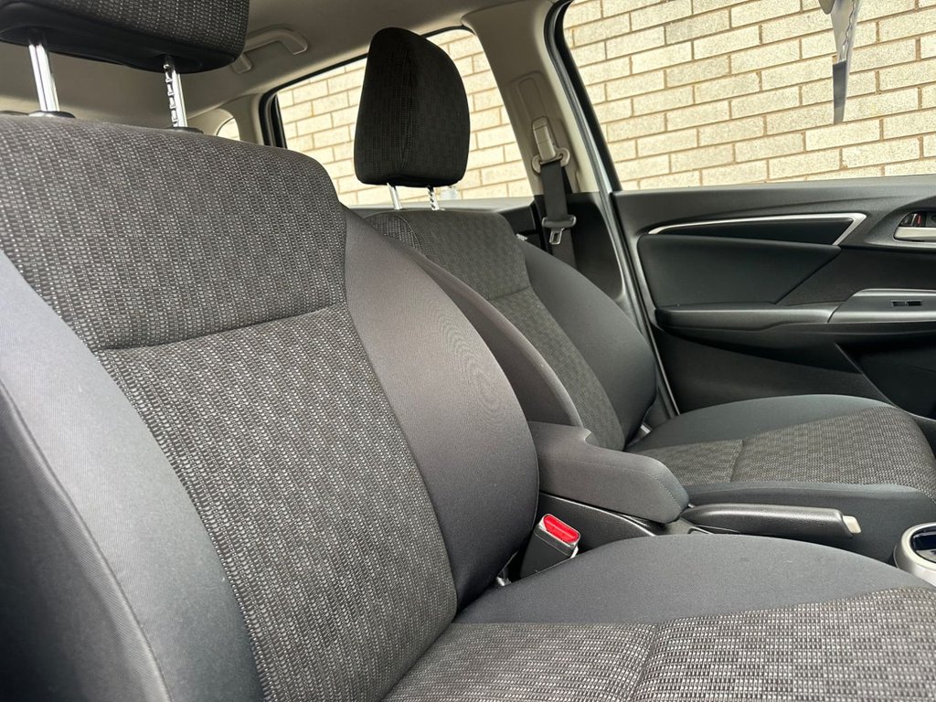 Used Honda Jazz 2016 for sale - 77720147: Photo 8