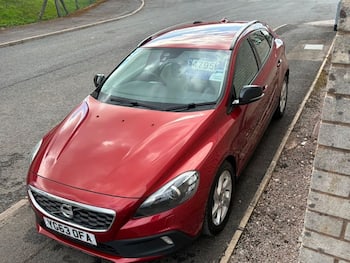 Used Volvo V40 2014 for sale - 79636554: Photo