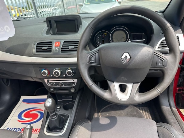 Used Renault Megane 2010 for sale - 71914543: Photo 9