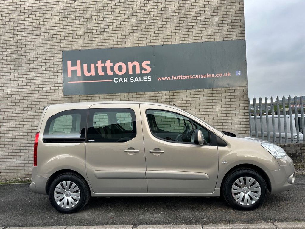 Used Citroen Berlingo 2011 for sale - 76724399: Photo 2