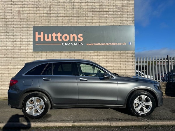 Used Mercedes-Benz GLC 2016 for sale - 73583111: Photo 2
