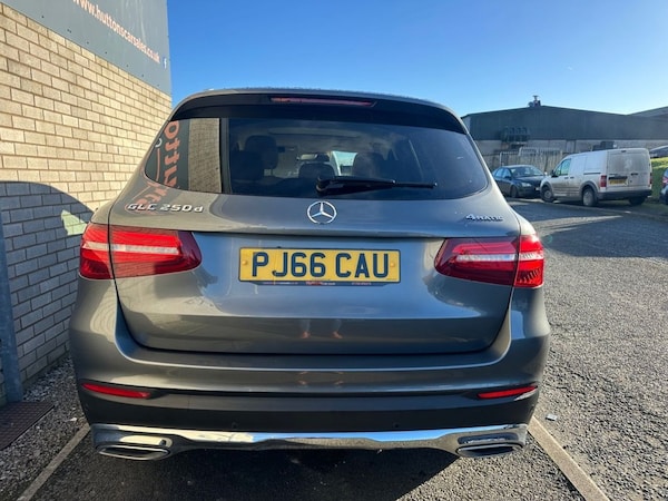 Used Mercedes-Benz GLC 2016 for sale - 73583111: Photo 6