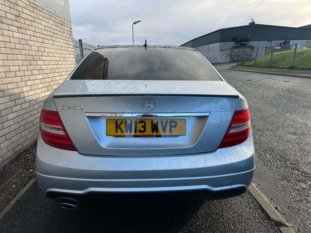 Used Mercedes-Benz C Class 2013 for sale - 76665630: Photo 6