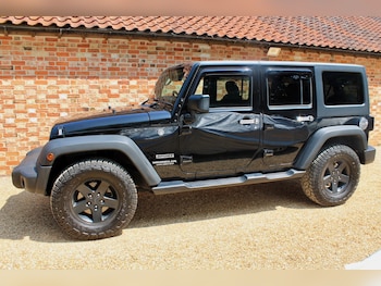Used Jeep Wrangler 2016 for sale - 79246773: Photo