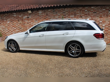 Used Mercedes-Benz E Class 2014 for sale - 78639852: Photo
