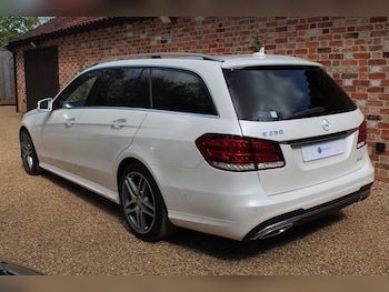 Used Mercedes-Benz E Class 2014 for sale - 78639852: Photo