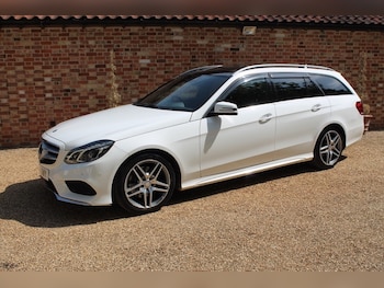 Used Mercedes-Benz E Class 2015 for sale - 78733659: Photo