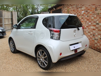 Used Toyota IQ 2015 for sale - 78640351: Photo