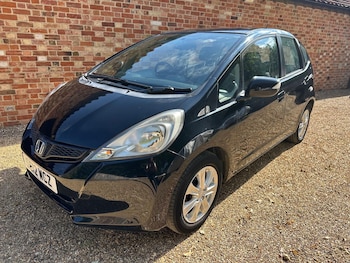 Used Honda Jazz 2012 for sale - 79456722: Photo