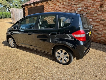 Used Honda Jazz 2012 for sale - 79456722: Photo