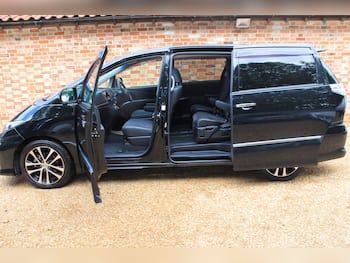 Used Toyota Estima 2016 for sale - 79725340: Photo