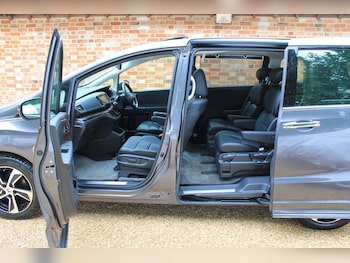 Used Honda Odyssey 2016 for sale - 79011035: Photo