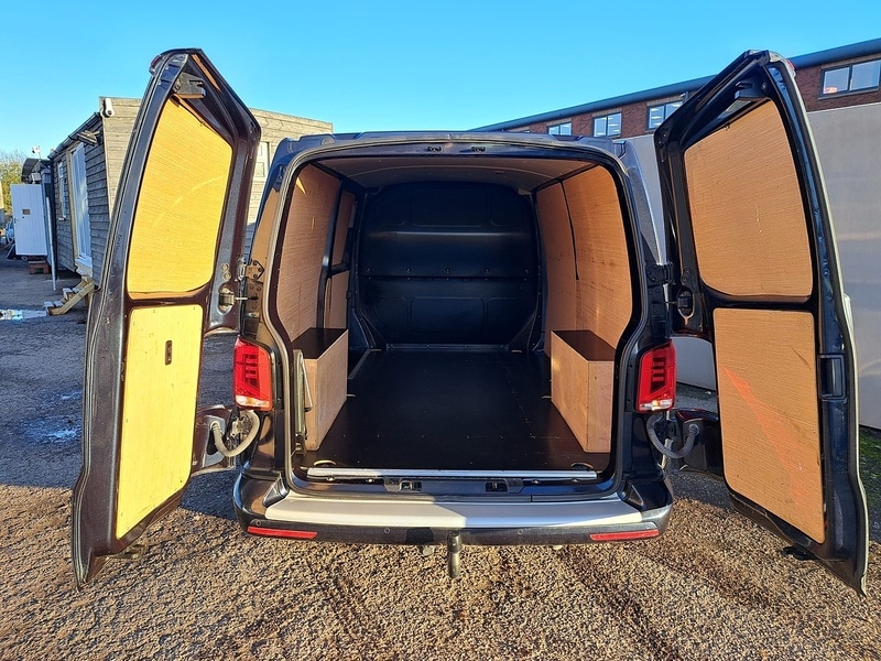 Used Volkswagen Transporter 2020 for sale - 76638673: Photo 6