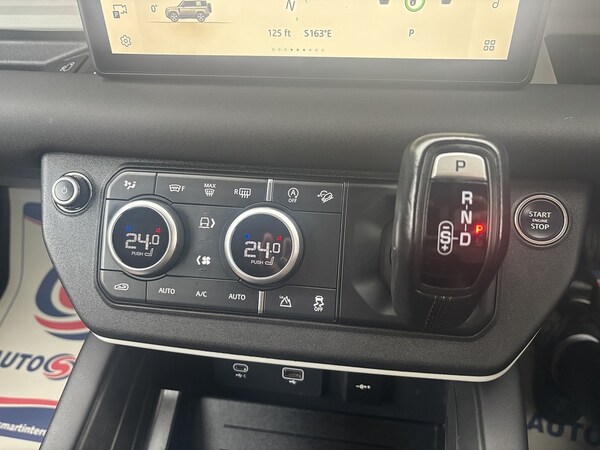 Used Land Rover Defender 2024 for sale - 76320243: Photo 4