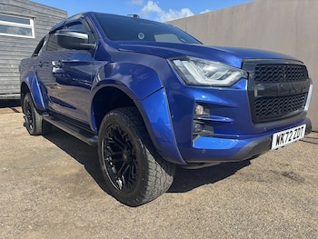 Used Isuzu D-Max 2023 for sale - 76057142: Photo 2
