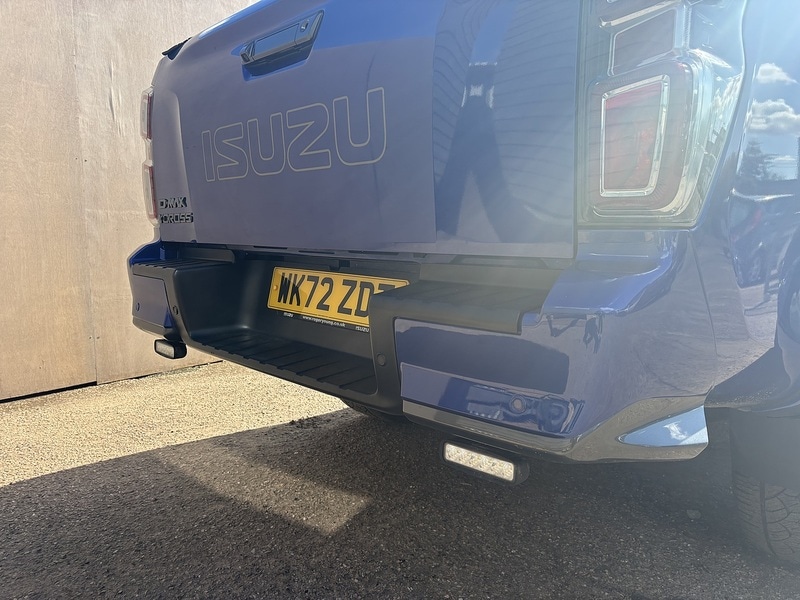 Used Isuzu D-Max 2023 for sale - 76057142: Photo 6