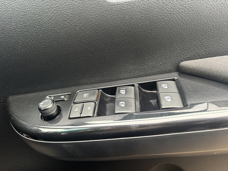 Used Toyota Hilux 2019 for sale - 76320244: Photo 13