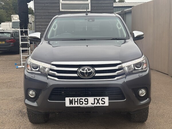 Used Toyota Hilux 2019 for sale - 76320244: Photo 3