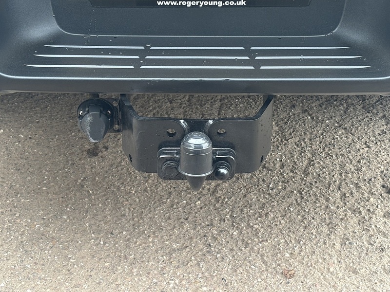 Used Toyota Hilux 2019 for sale - 76320244: Photo 6