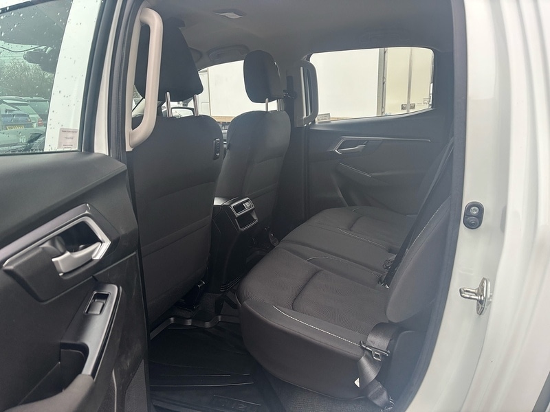 Used Isuzu D-Max 2022 for sale - 77034320: Photo 12