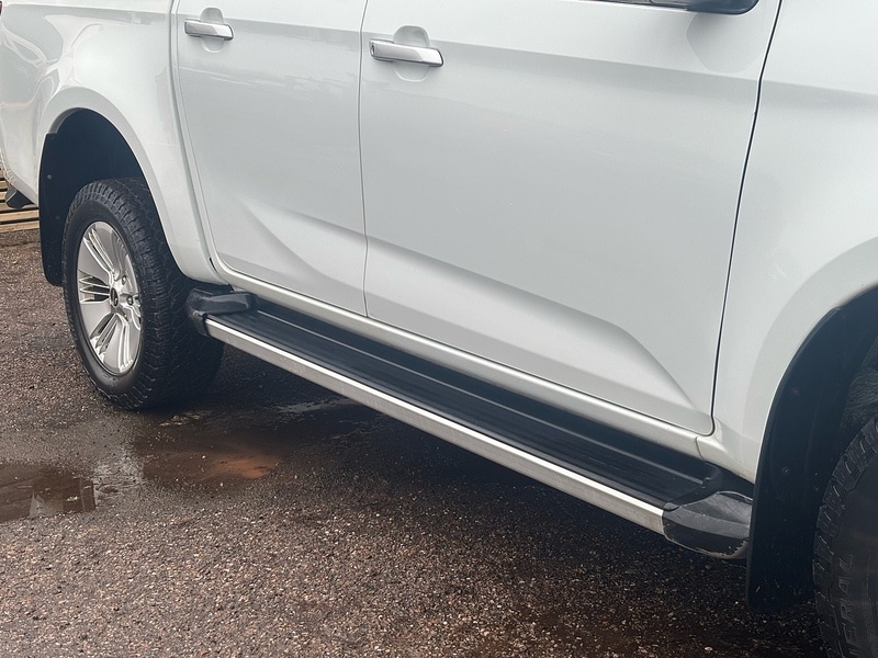 Used Isuzu D-Max 2022 for sale - 77034320: Photo 5