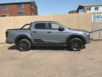 Used Isuzu D-Max 2024 for sale - 79514481: Photo