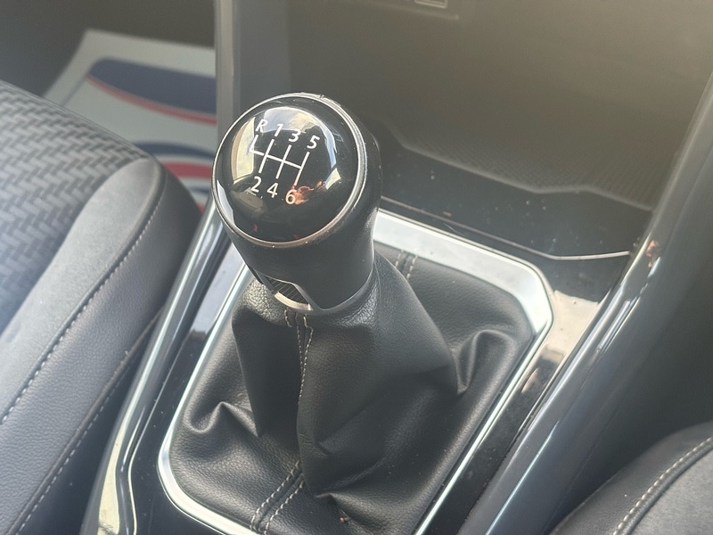 Used Volkswagen T-Roc 2019 for sale - 77024034: Photo 18