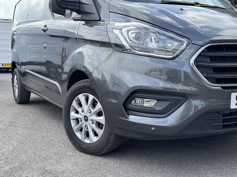 Used Ford Transit Custom 2023 for sale - 77384733: Photo 2