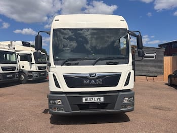 Used MAN TGL 2017 for sale - 79385584: Photo