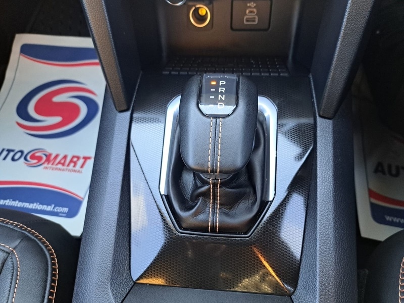 Used Volkswagen Amarok 2025 for sale - 77062100: Photo 8