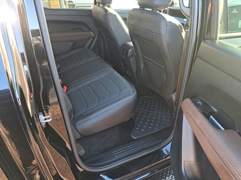 Used Volkswagen Amarok 2025 for sale - 77062100: Photo 9