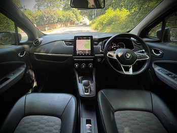 Used Renault Zoe 2020 for sale - 79199392: Photo