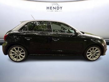 Used Audi A1 2018 for sale - 79200115: Photo