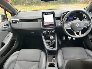 Used Renault Clio 2024 for sale - 79200181: Photo