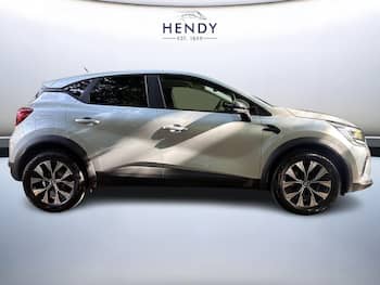 Used Renault Captur 2023 for sale - 79600764: Photo