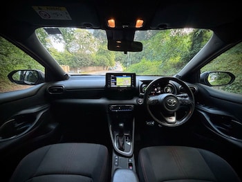 Used Toyota Yaris 2023 for sale - 79198838: Photo
