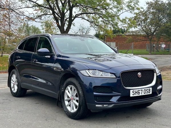 Used Jaguar F-Pace 2017 for sale - 76266977: Photo 7