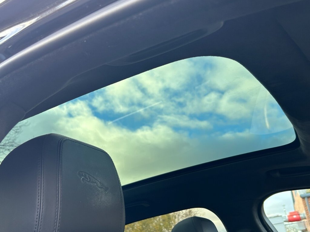 Used Jaguar F-Pace 2019 for sale - 76509883: Photo 47